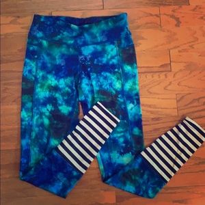 Tie-dye workout leggings